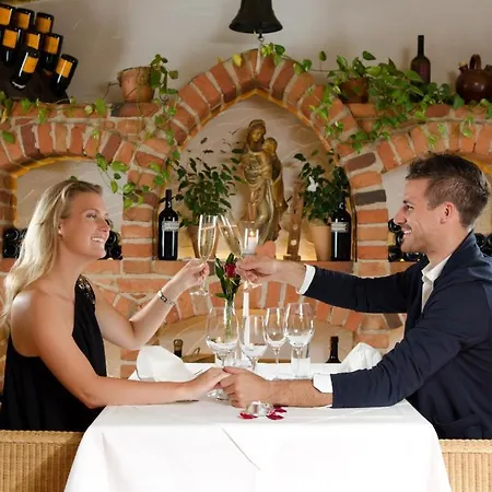 Ξενοδοχείο Restaurant Grune Au