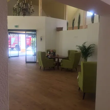 Hotell Restaurant Grune Au Poellau