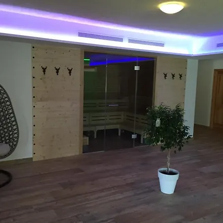 Restaurant Grune Au Hotel Poellau