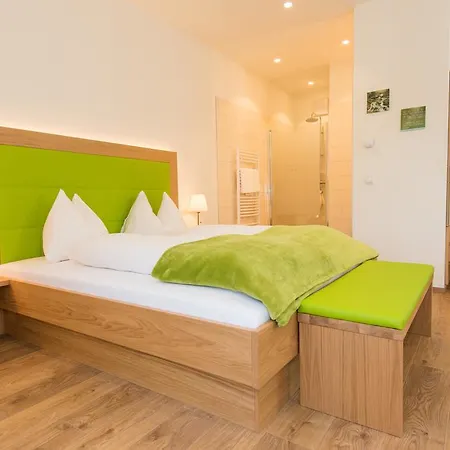 Restaurant Grune Au Hotell 4*