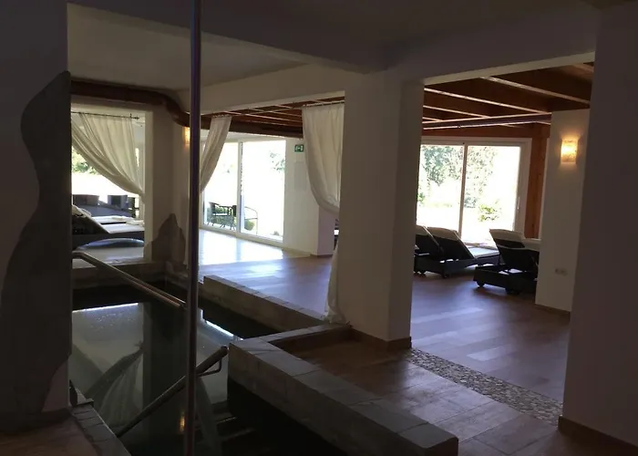 Restaurant Grune Au 폴라우